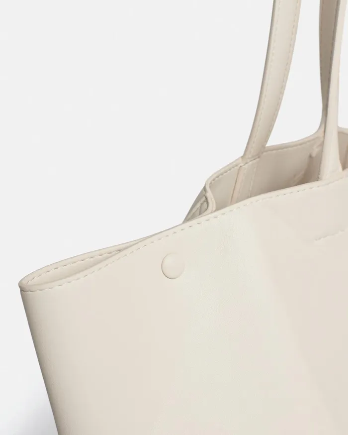 THE ORIGAMI TOTE Altnappa Tote Creme Nanushka WomenMen Nanushka Bags