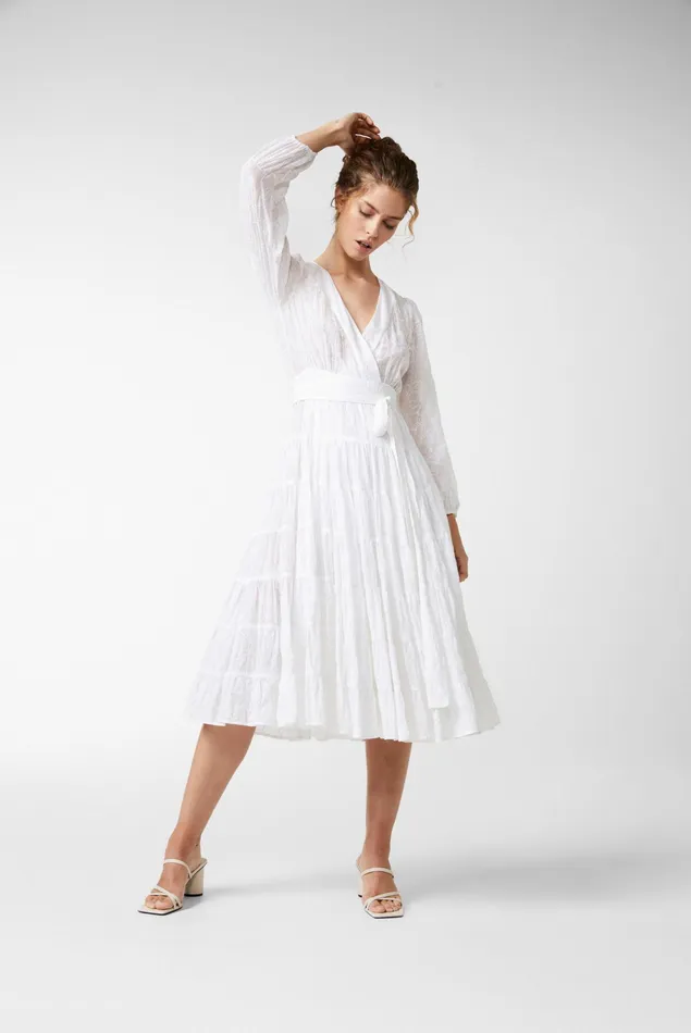 Van Laack Dresses and Skirts Women Midi Wrap Dress With Puff Sleeves In An Embroidered Cotton And Silk Blend White Van Laack Dresses and Skirts Women Midi Wrap Dress With Puff Sleeves In An Embroidered Cotton And Silk Blend White