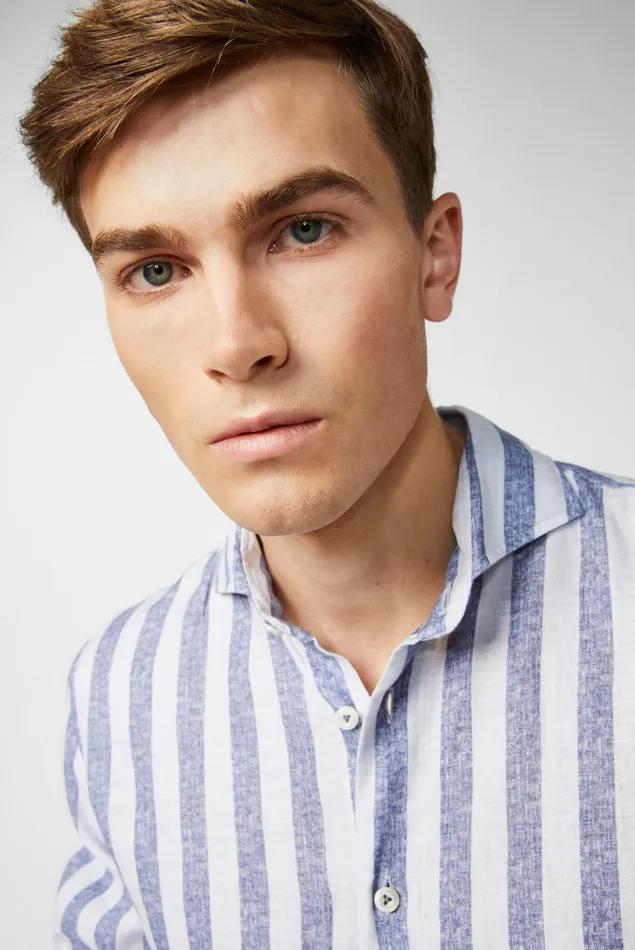 Van Laack Linen Shirts Men Linen Shirt With Twotone Stripe Print And Wide Collar Blue Van Laack Linen Shirts Men Linen Shirt With Twotone Stripe Print And Wide Collar Blue