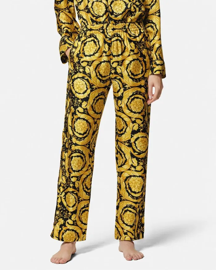 Versace Loungewear and Pajamas Barocco Print Silk Pyjama Bottoms Blackprint 8211 Women Versace Loungewear and Pajamas Barocco Print Silk Pyjama Bottoms Blackprint 8211 Women