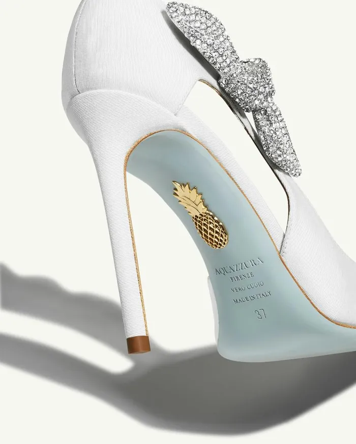 Very Bow Tie Crystal Pump 105 White Women Aquazzura Bridal Very Bow Tie Crystal Pump 105 White Women Aquazzura Bridal