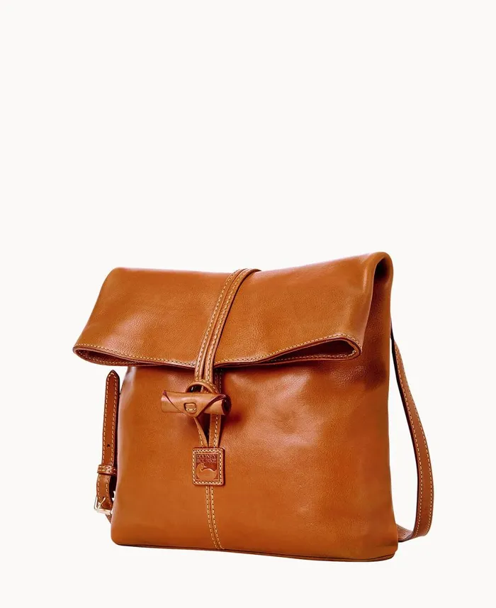Woman Florentine Medium Toggle Crossbody Natural Dooney and Bourke Crossbodies Woman Florentine Medium Toggle Crossbody Natural Dooney and Bourke Crossbodies