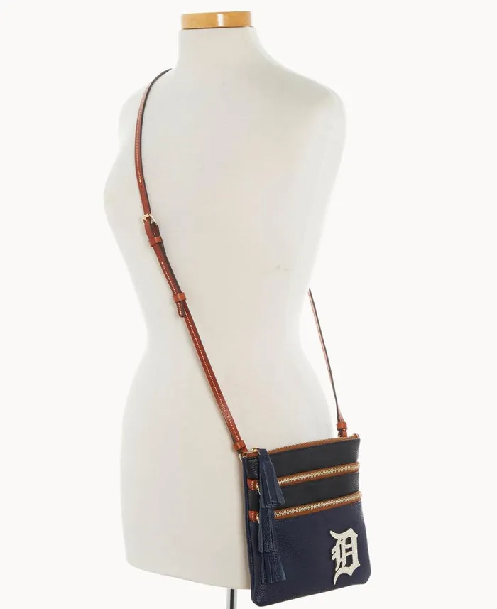 Woman MLB Tigers Triple Zip Crossbody Tigers Dooney and Bourke Crossbodies