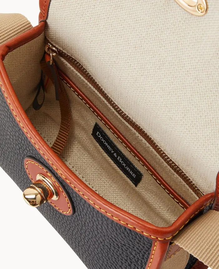 Woman Pebble Grain 18 Crossbody Black Dooney and Bourke Crossbodies