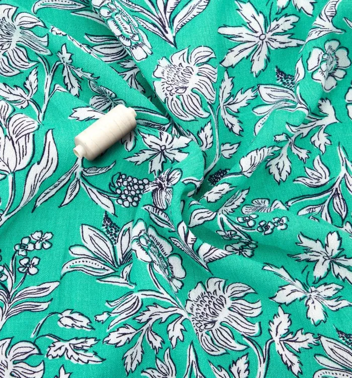 Women 2m Crinkle Viscose Fabric Cut 8211 Green Print Promod Fabric Cuts And Patterns Women 2m Crinkle Viscose Fabric Cut 8211 Green Print Promod Fabric Cuts And Patterns