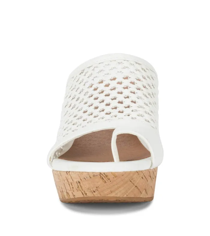 Women Bethie Wedge Sandal White Baretraps Slides and Slip On Sandals
