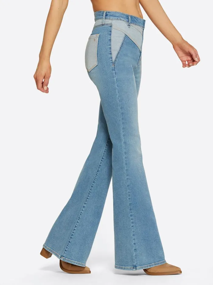 Women Charmed Flare In Yor Jessica Simpson Denim