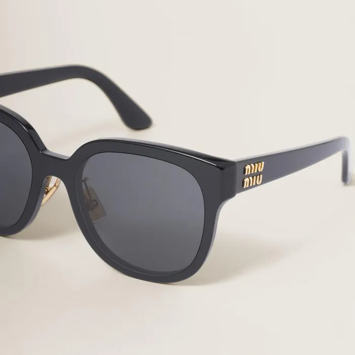 Women Eyewear Miu Miu Miu Miu Logo Sunglasses Slate Gray Lenses Women Eyewear Miu Miu Miu Miu Logo Sunglasses Slate Gray Lenses