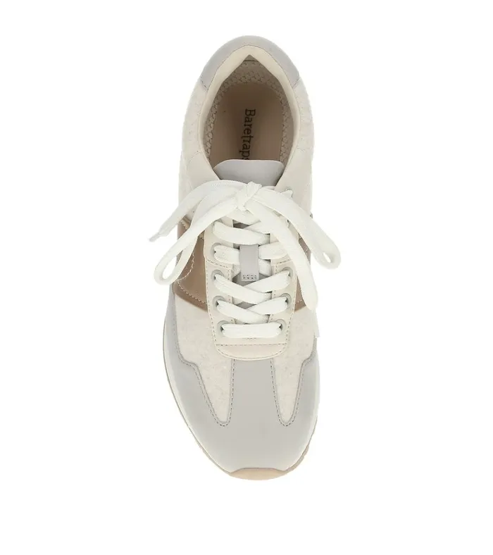 Women Gwenda Lace Up Sneaker Blue Mist Baretraps Sneakers