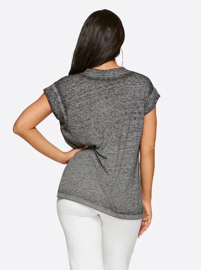 Women Jalin Tee In Black Jessica Simpson Tops and Tees