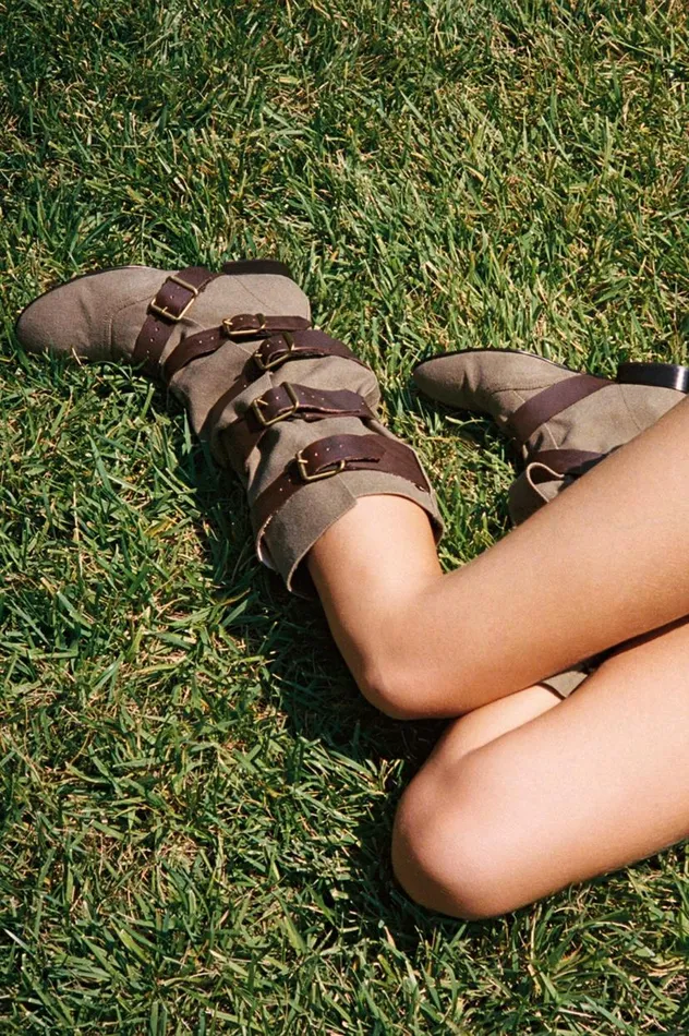 Women Jeffrey Campbell Knee High Fastened