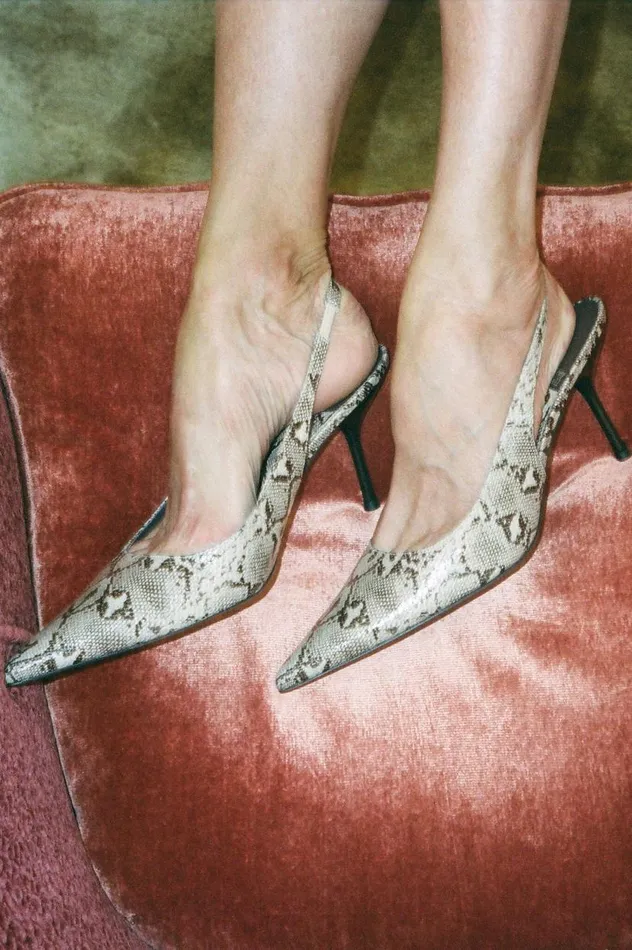 Women Jeffrey Campbell Mules and Slingbacks Lofficele