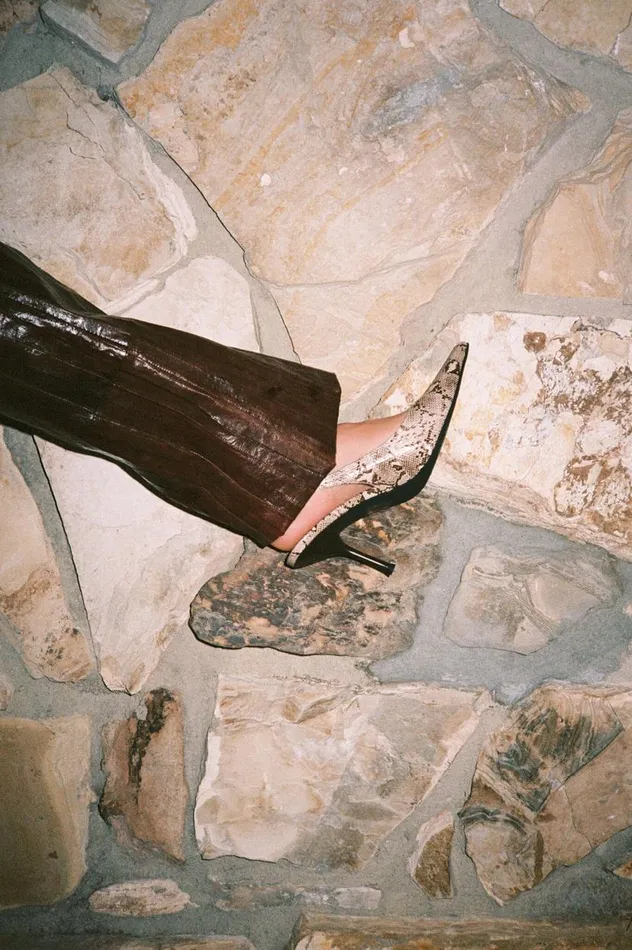 Women Jeffrey Campbell Mules and Slingbacks Lofficele