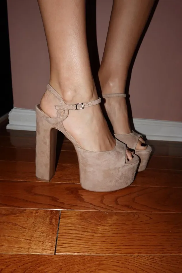 Women Jeffrey Campbell Sandals EverLast