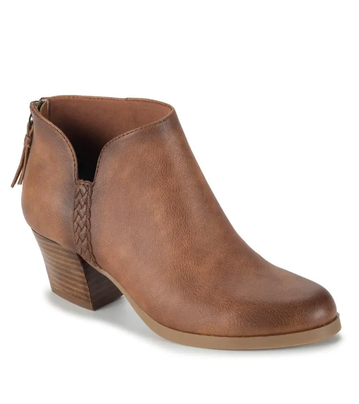 Women Lauryn Block Heel Ankle Bootie Walnut Baretraps Booties