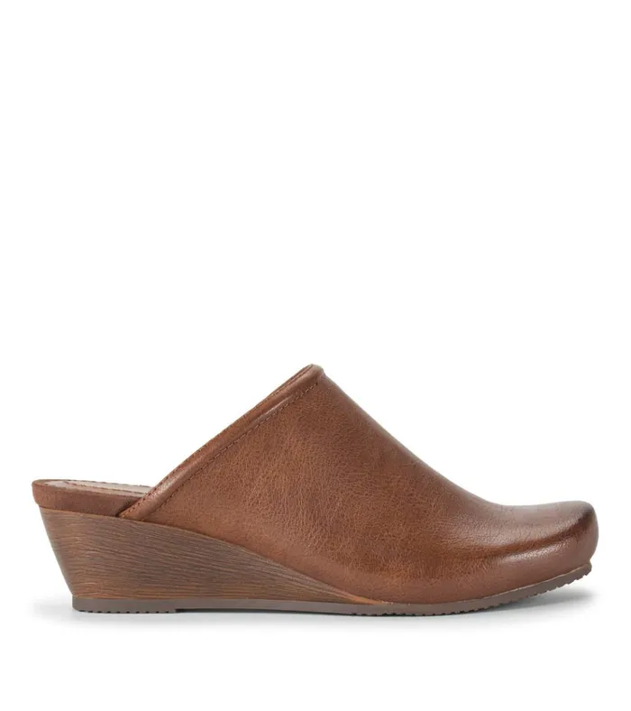 Women Lilibet Mule Cognac Baretraps Clogs and Mules