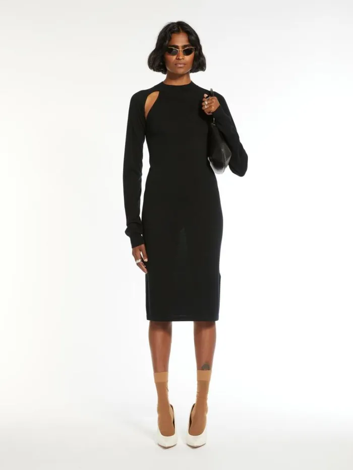 Women Max Mara Dcollet Pointedtoe Court Shoes Milk