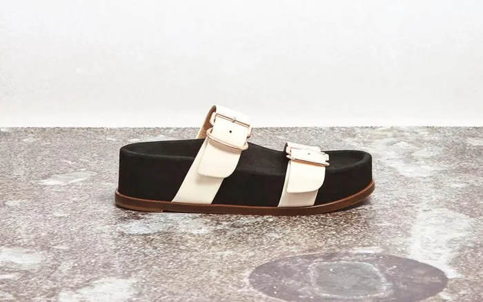 Women Mules Gabriela Hearst Wren Flat Sandal In White Leather