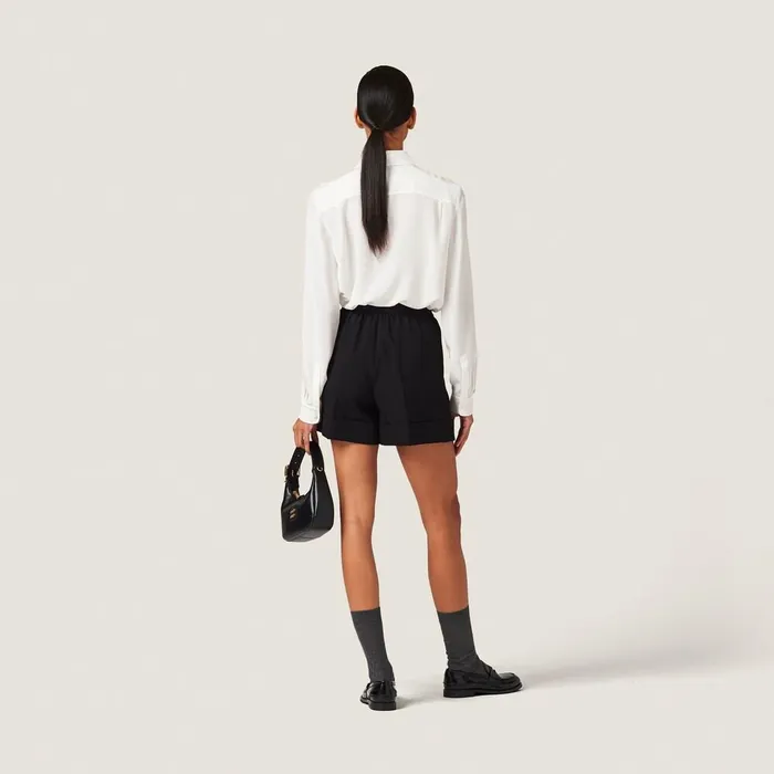 Women Pants And Shorts Miu Miu Grain De Poudre Bermudas Black Women Pants And Shorts Miu Miu Grain De Poudre Bermudas Black