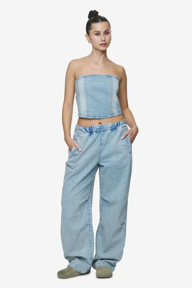 Women Pegador Jeans Soria Loose Fit Jeans Washed Pale Blue Women Pegador Jeans Soria Loose Fit Jeans Washed Pale Blue