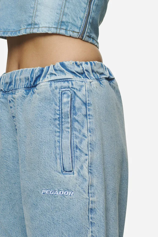 Women Pegador Jeans Soria Loose Fit Jeans Washed Pale Blue Women Pegador Jeans Soria Loose Fit Jeans Washed Pale Blue