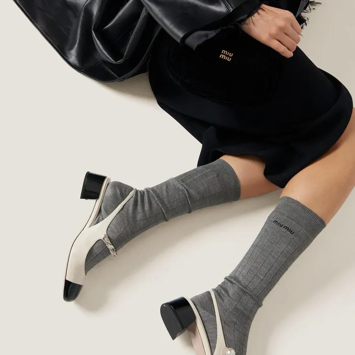 Women Pumps Miu Miu Leather And Patent Leather Slingback Pumps Ivoryblack Women Pumps Miu Miu Leather And Patent Leather Slingback Pumps Ivoryblack