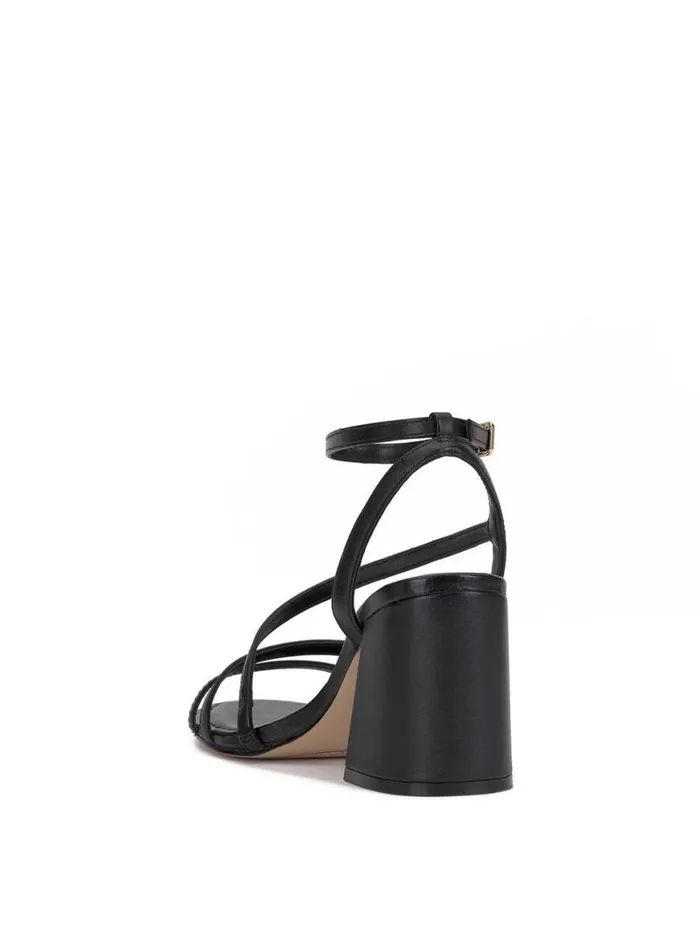 Women Reyvin Strappy Sandal In Black Jessica Simpson Sandals