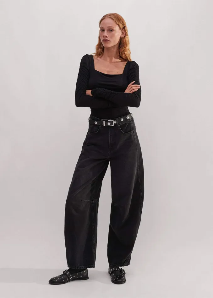Women Ruched Square Neck Top Black MEEM