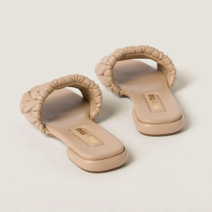 Women Sandals Miu Miu Matelass Nappa Leather Slides Sand Beige Women Sandals Miu Miu Matelass Nappa Leather Slides Sand Beige