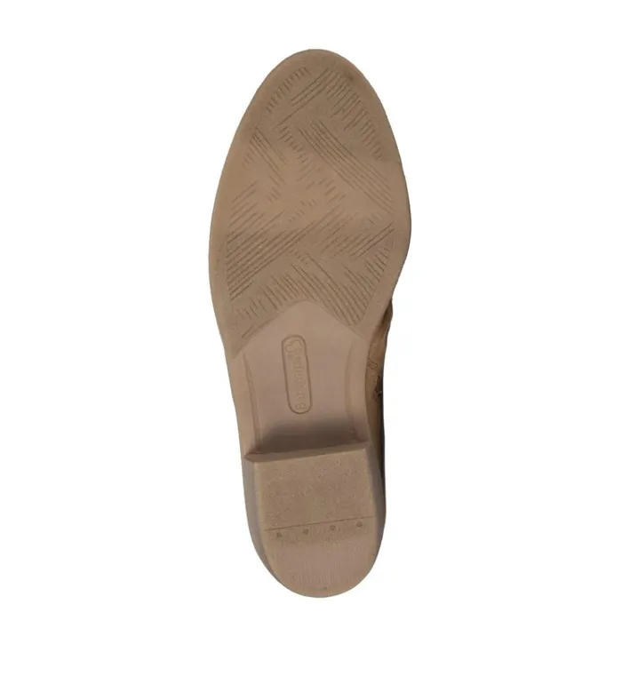 Women Sazzie Bootie Sand Baretraps Booties