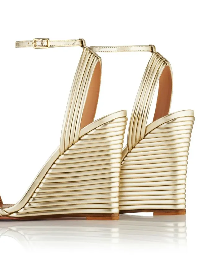 Wow Wedge 95 Gold Women Aquazzura Sandals